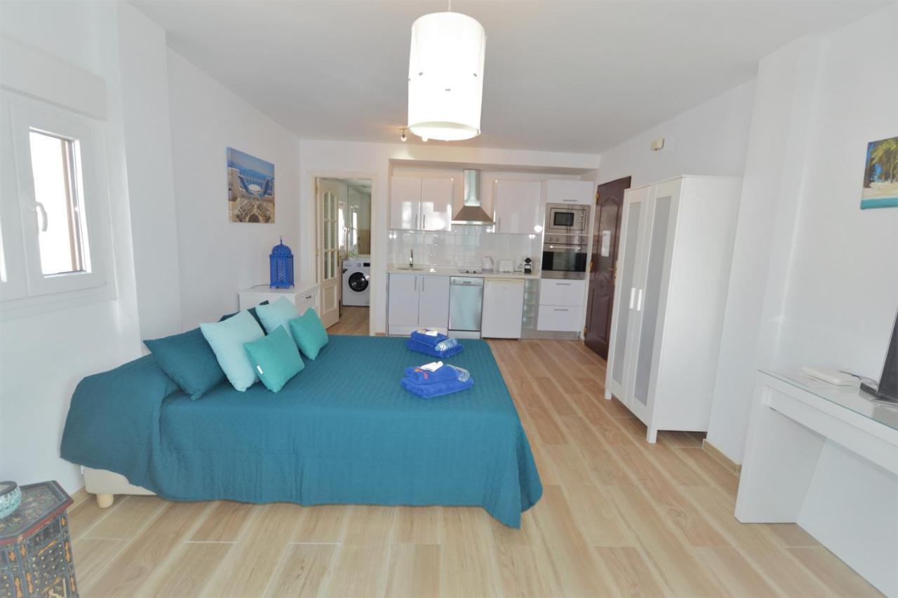 Casa Delfin Apartment Manilva Bagian luar foto